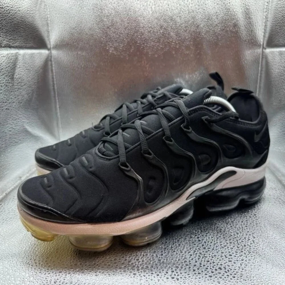 Size 11 - Nike Air VaporMax Plus Black Anthracite Low Athletic‎ Shoes 924453-010